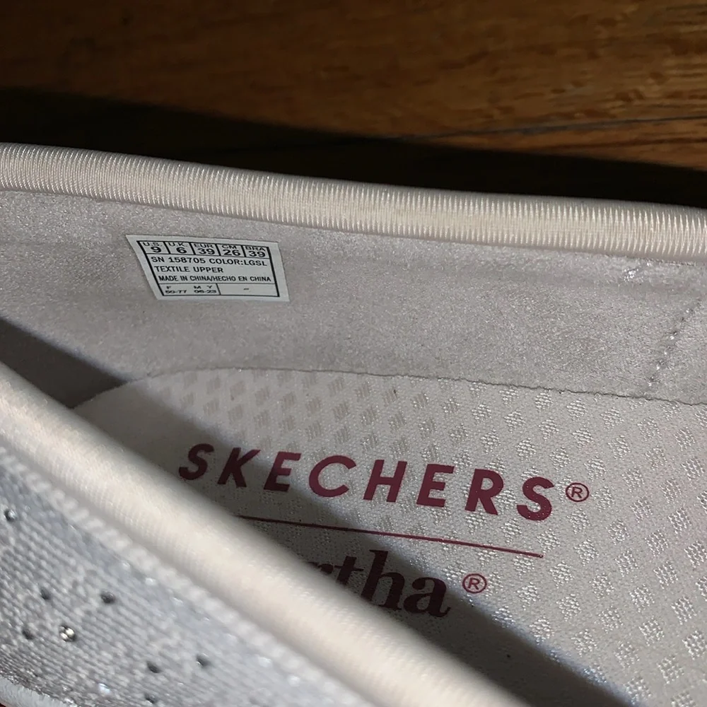 Sketchers Wedge! - Picture 3 of 6